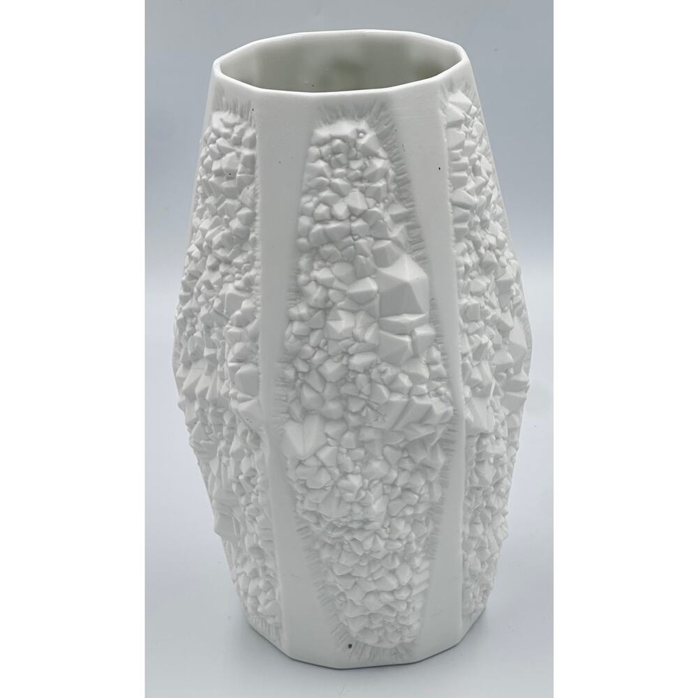 1960's AK Kaiser Bisque Porcelain Vase Germany Op Art Crystal Relief Model 273